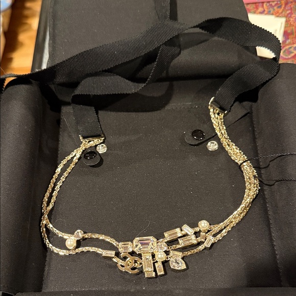 CHANEL Jewelry - Chanel Gold, Crystal and Pearl Women's Headband
